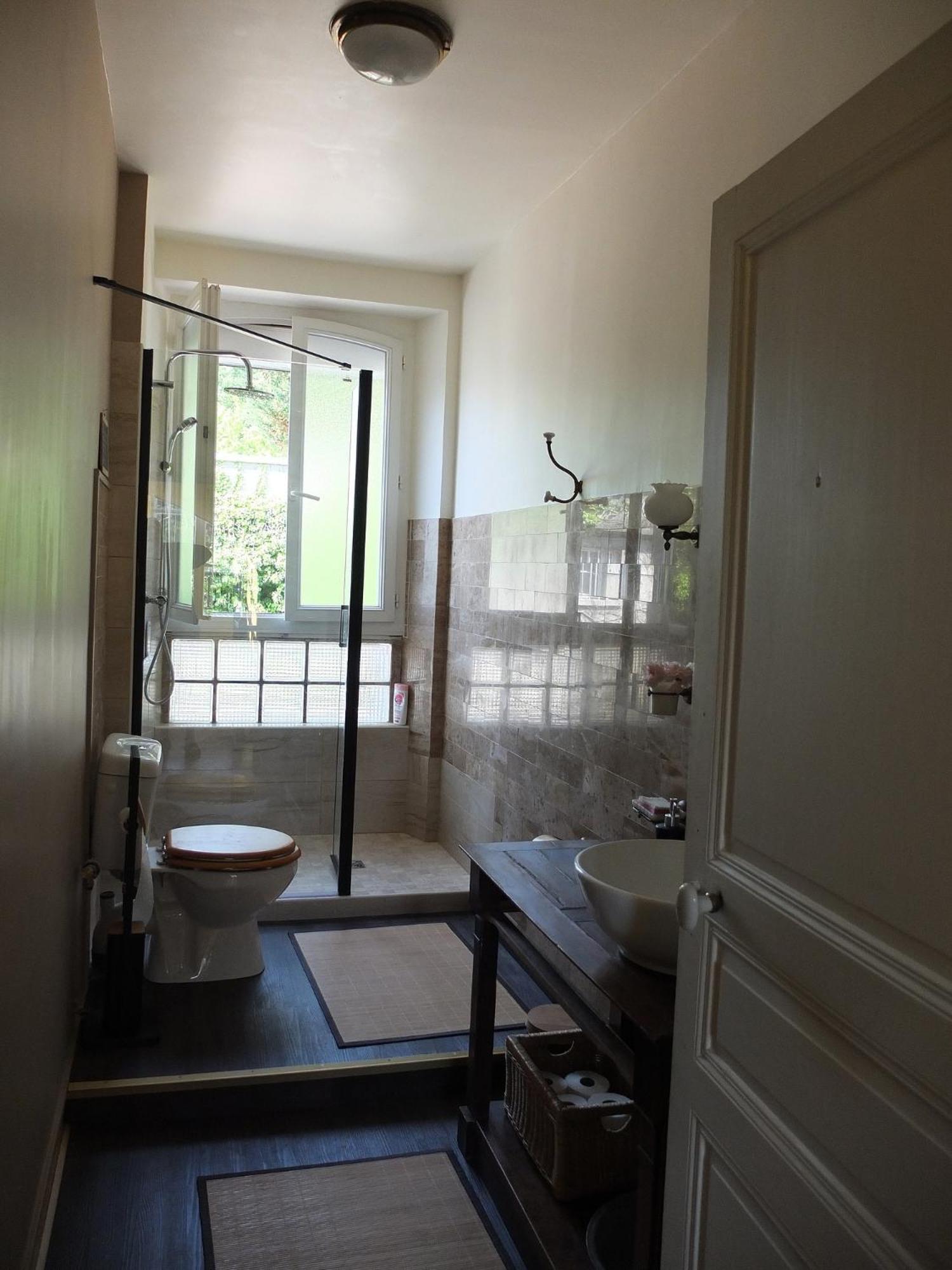 Le Voltaire * Souppes-sur-Loing